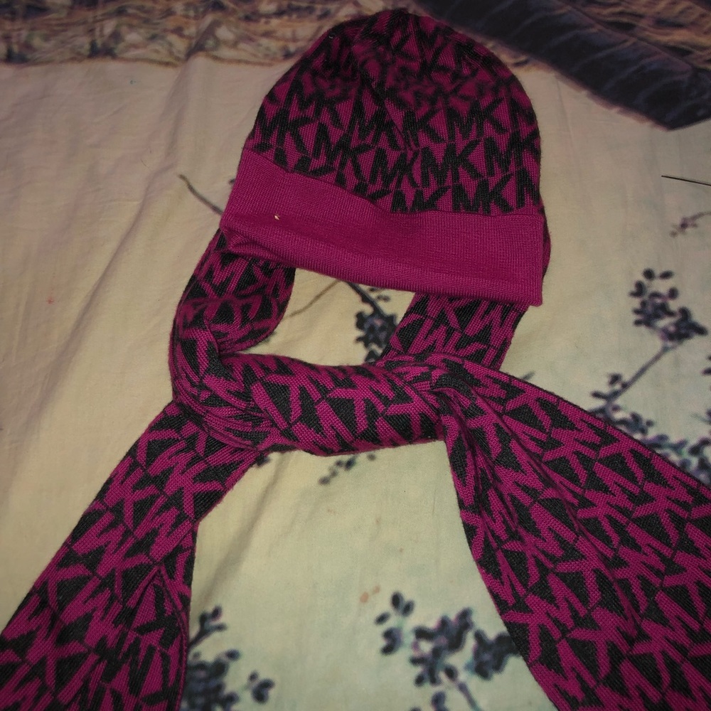 Michael Kors beanie and scarf